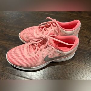 Nike Pink Tennis shoes Youth size 6Y barely worn